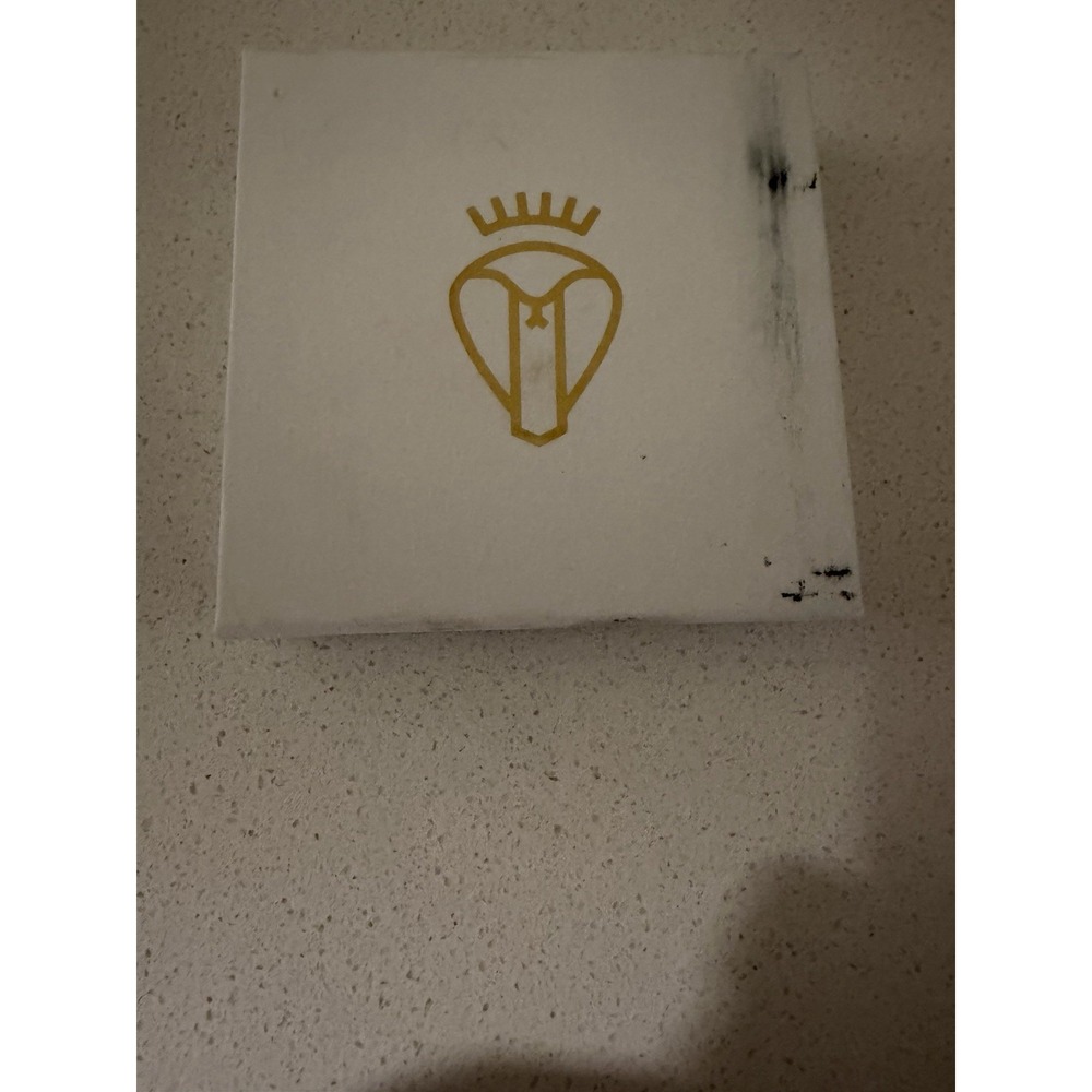 BATTINGTON Lashes (Monroe) 3D Silk Lashes and Glue Kit -NEW
